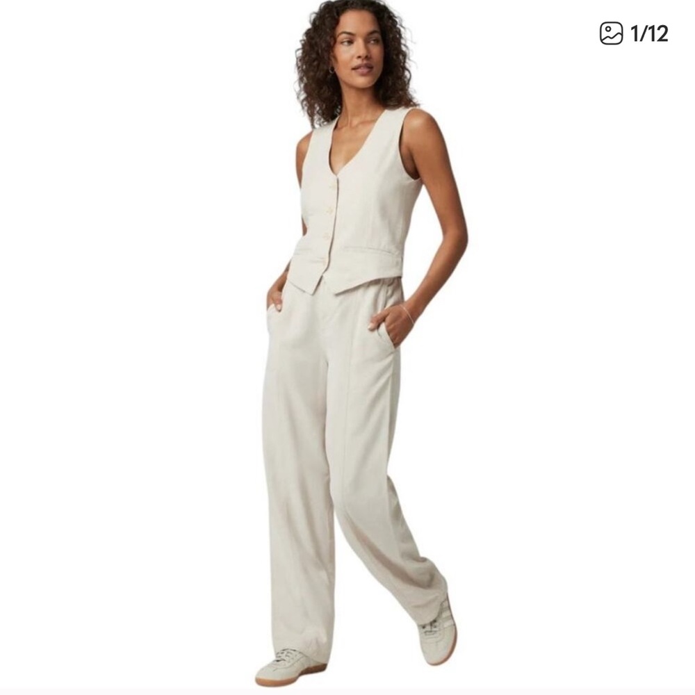 Vuori NWT 2 piece pant set